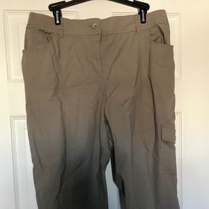 Chicos Capri Size 1.5 Crop Basic